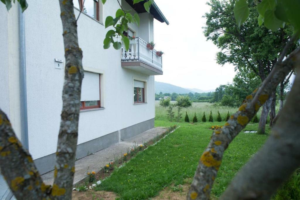Villa Kuca Za Odmor Marija Vrhovine Exterior foto